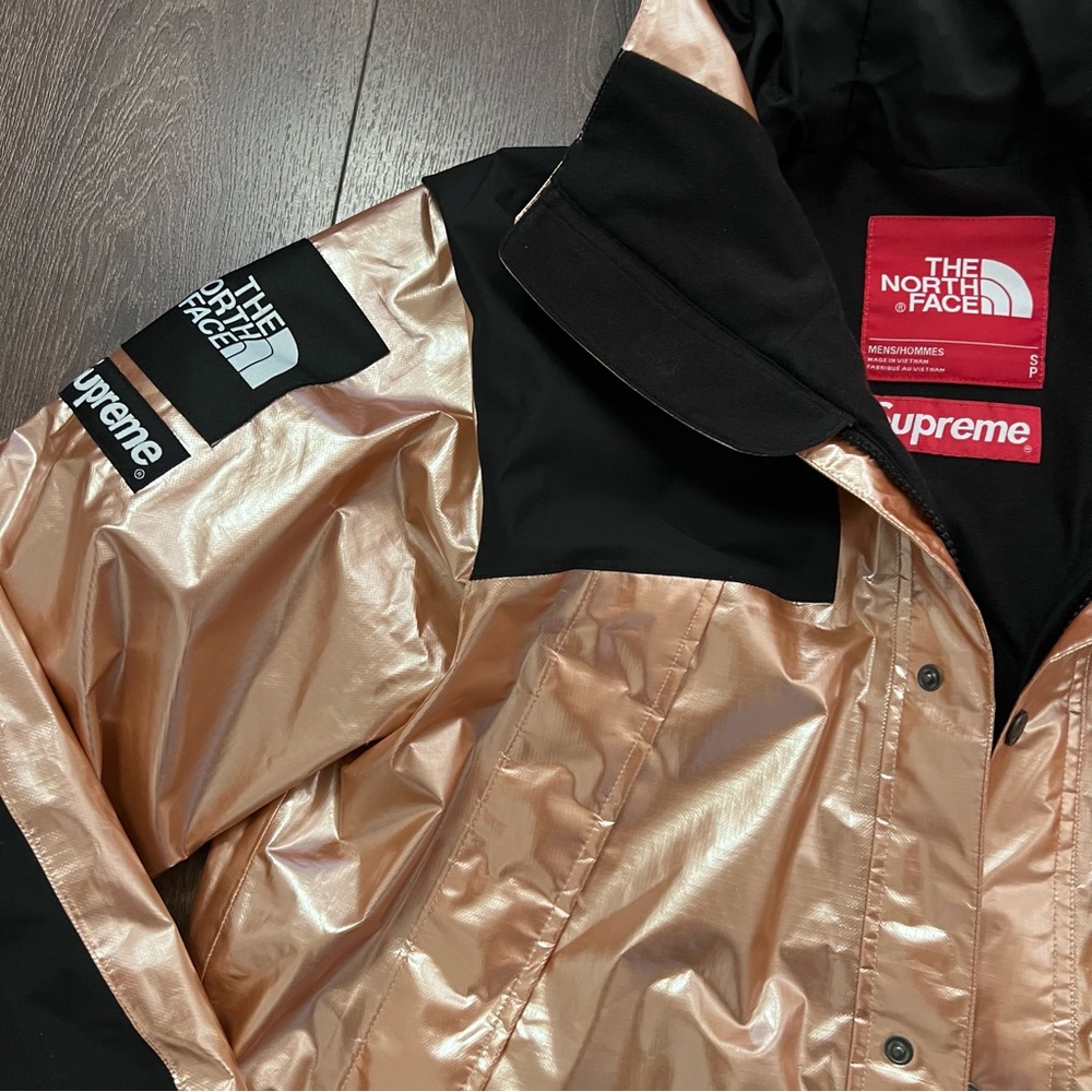 NWOT Supreme x The North Face Metallic Mountain Parka Rose Gold SUP-SS18… - Picture 5 of 9